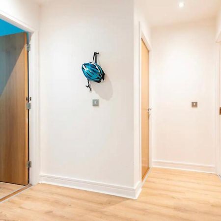 Spacious Room With Relaxing View Dublin Bagian luar foto