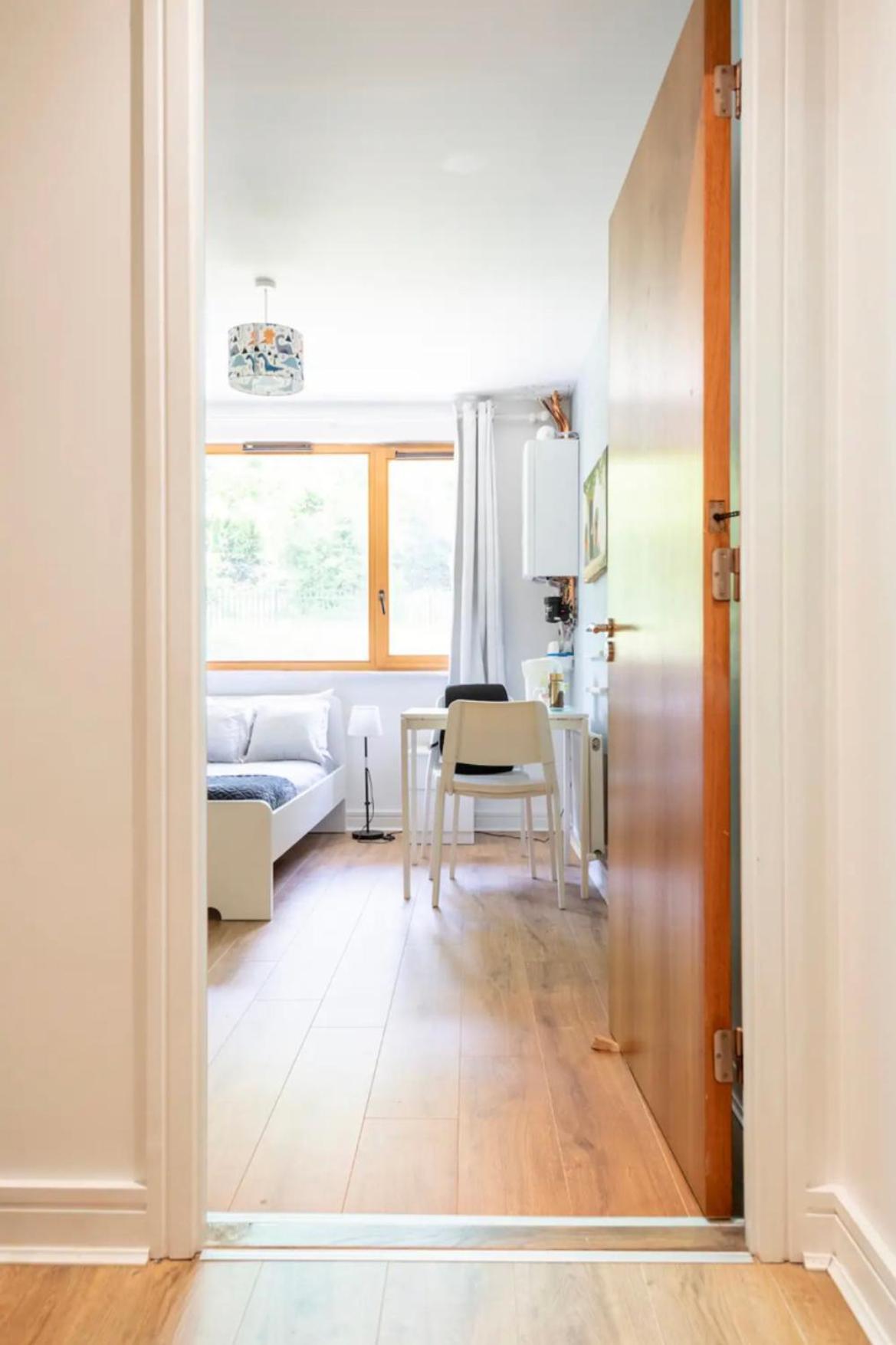 Spacious Room With Relaxing View Dublin Bagian luar foto